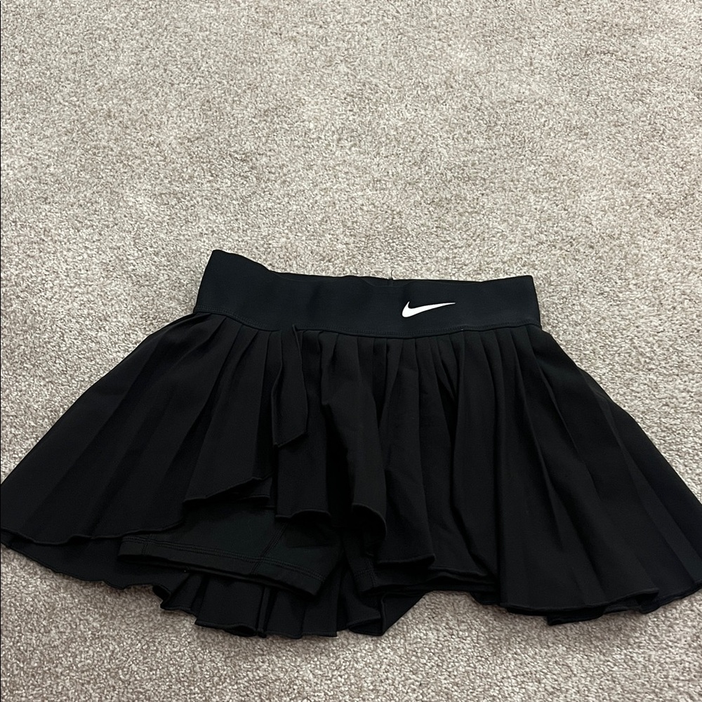 Nike Black Tennis Skirt with built in shorts XS